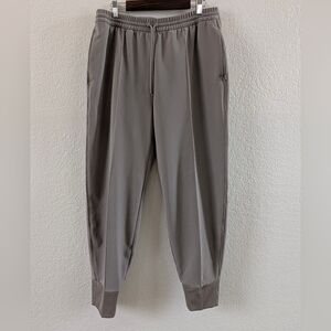 Athleta Endeavor Jogger Pants Buff Gray Size 12 Pull On Drawstring Stretch